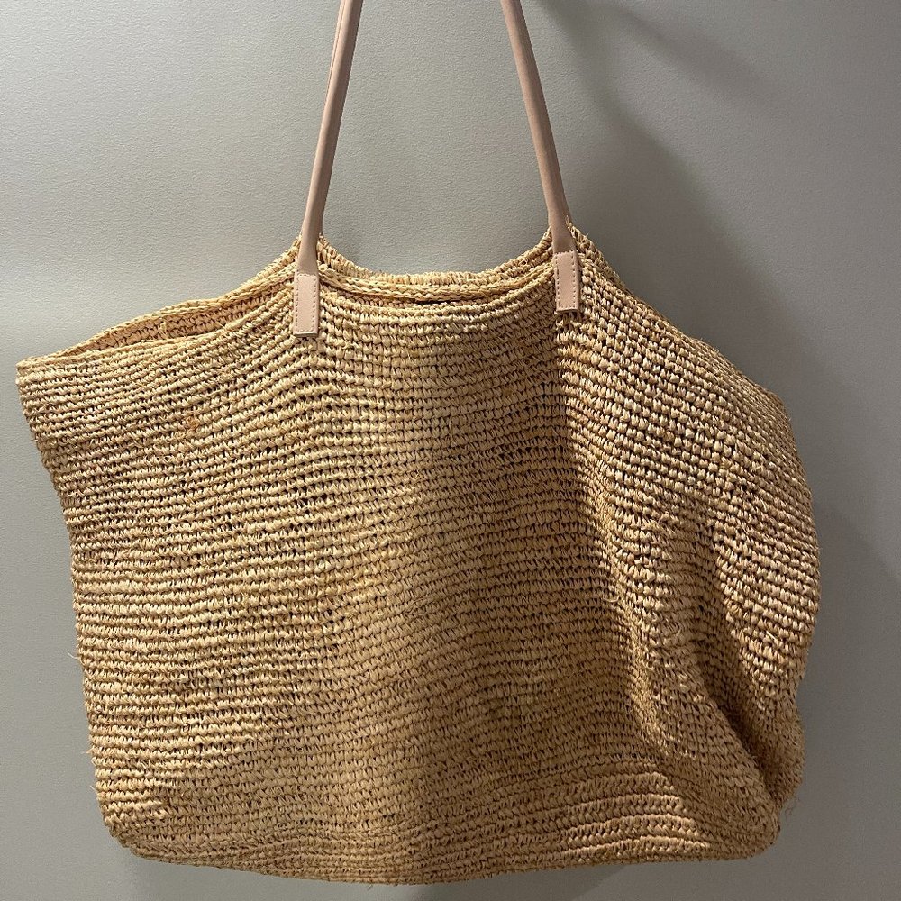 Buji Baja Raffia Beach Bag